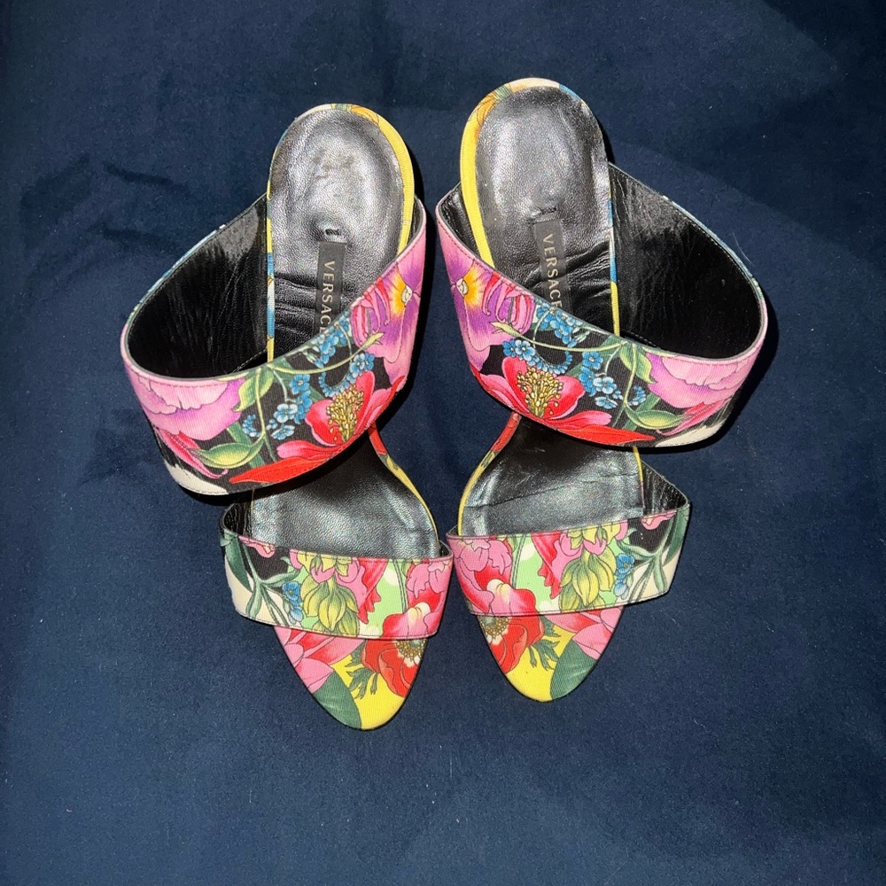 Versace Medusa floral heels gently worn only a couple times